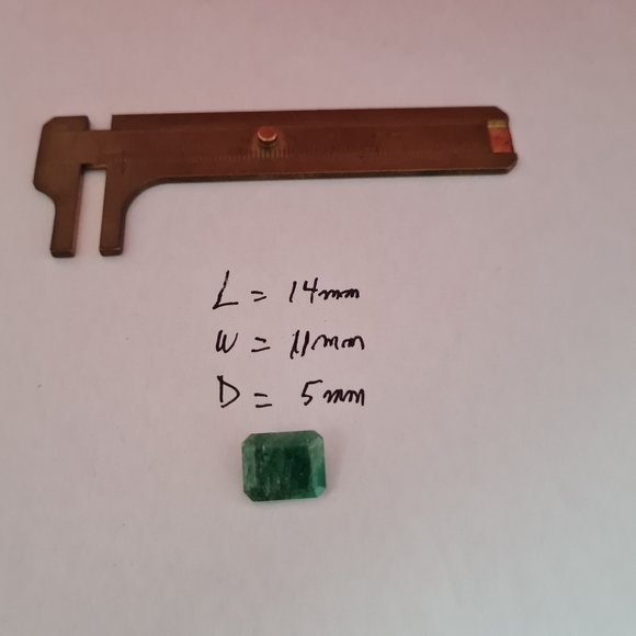 Rectangular Emerald - Picture 8 of 8